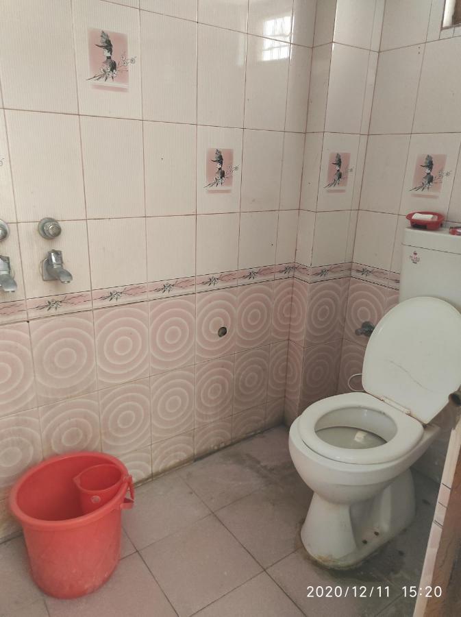 Yogi Home Stay Rishīkesh Zewnętrze zdjęcie